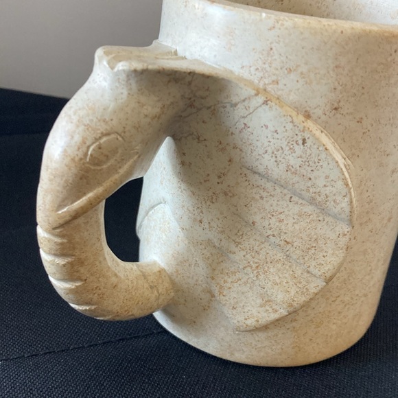 Hand-carved Elephant Mug - Picture 5 of 7